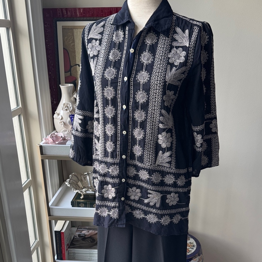 Johnny Was Navy and White Floral Embroidered Blouse
